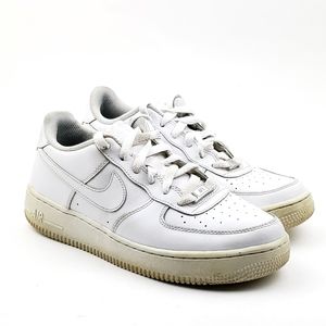 Nike Air Force 1 Boy's Size 7Y Triple White shoes